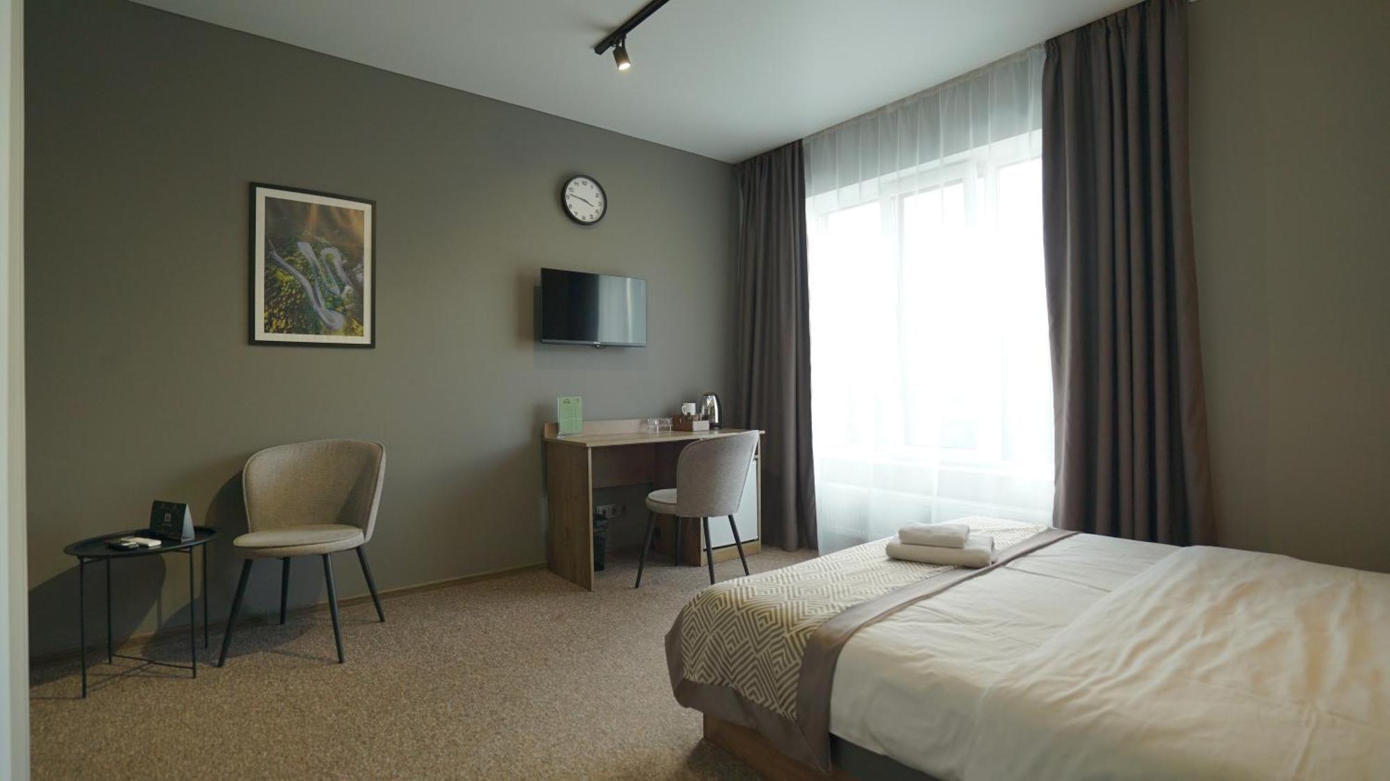 Hide Park Hotel Vinnytsia Exterior photo