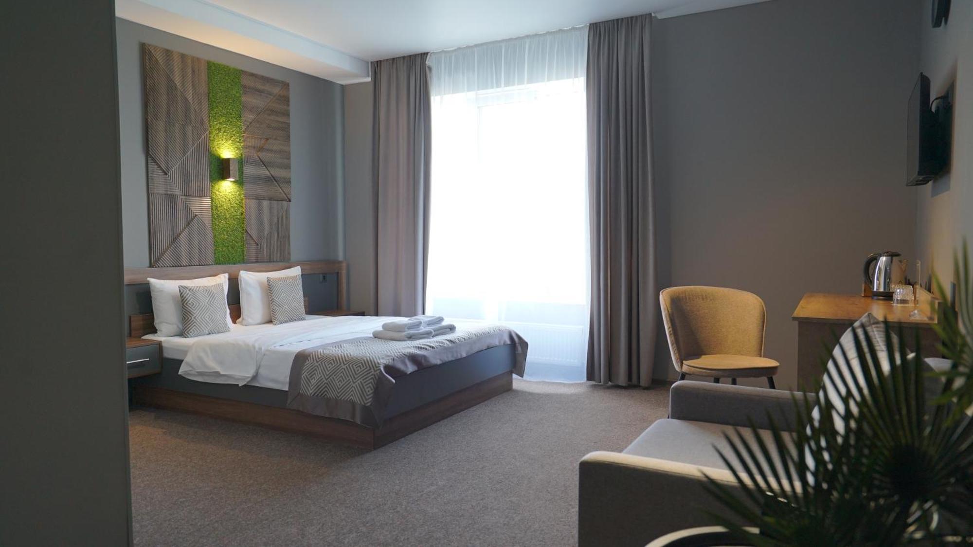 Hide Park Hotel Vinnytsia Exterior photo